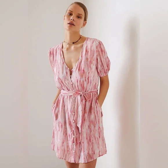 Anthropologie | Cloth and Stone Watercolor Pink Dress - Picture 2 of 10